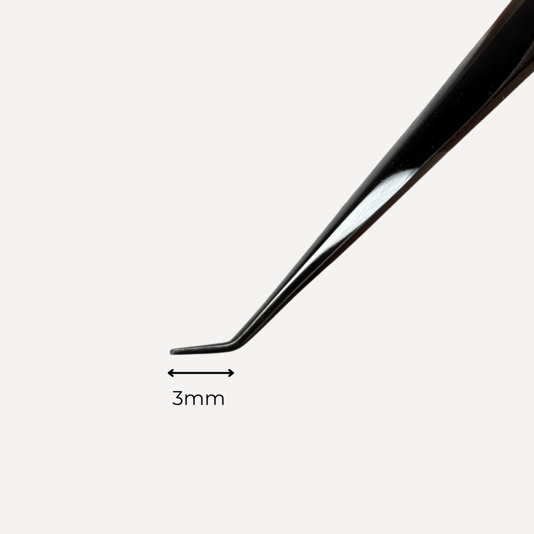 Tiny Tip 45° Lash Tweezer