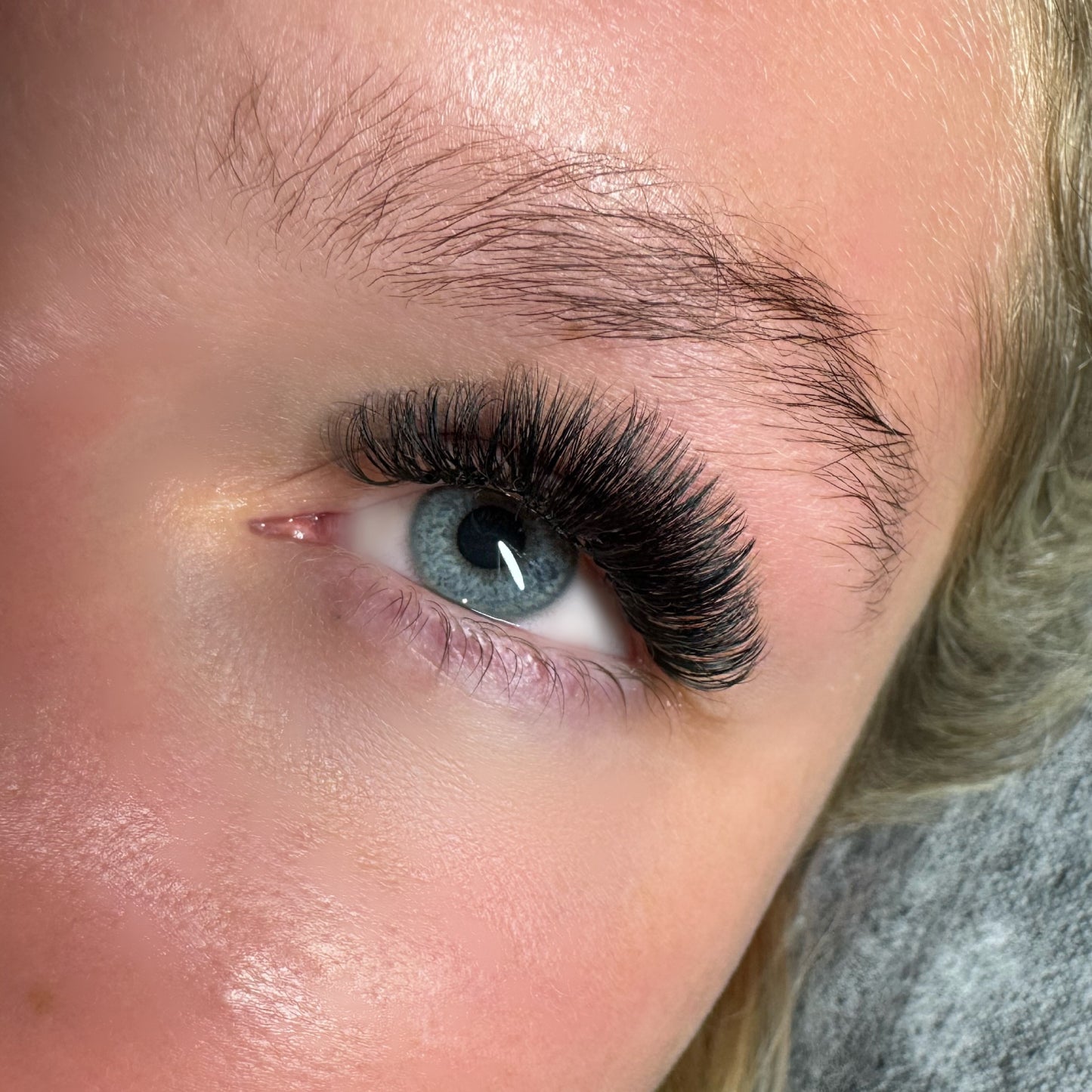 Pro Bold Volume Eyelash Extension Collection Trays CC Curl